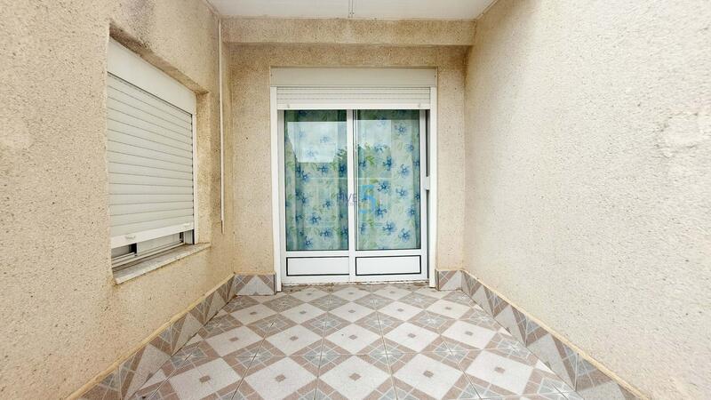3 slaapkamer Gezinswoning Te koop