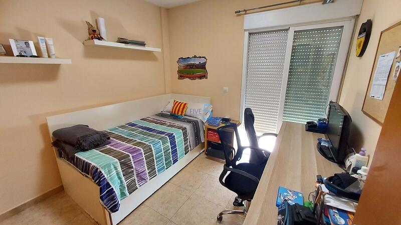 3 Schlafzimmer Stadthaus zu verkaufen