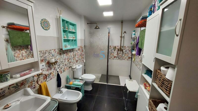 5 chambre Maison de Ville à vendre