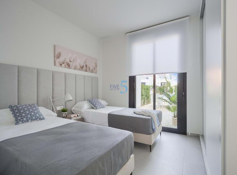 3 bedroom Townhouse for sale