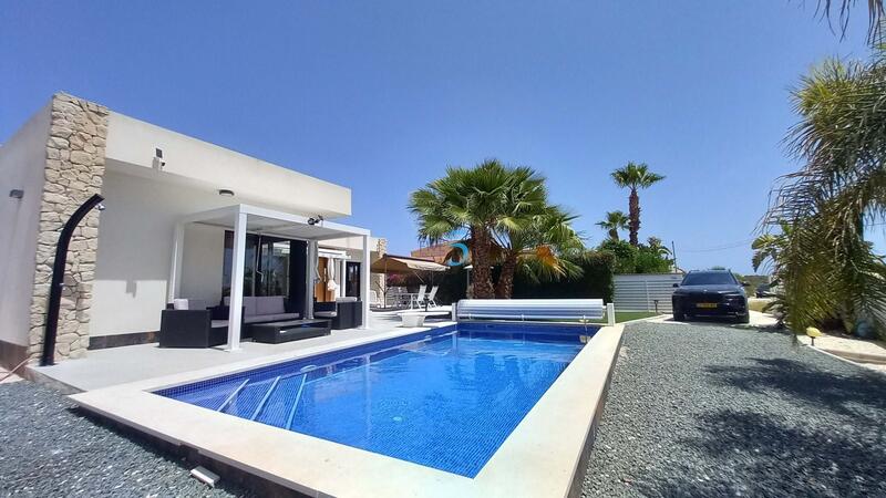 3 slaapkamer Villa Te koop