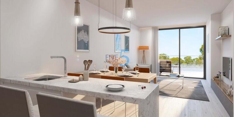4 bedroom Apartment for sale