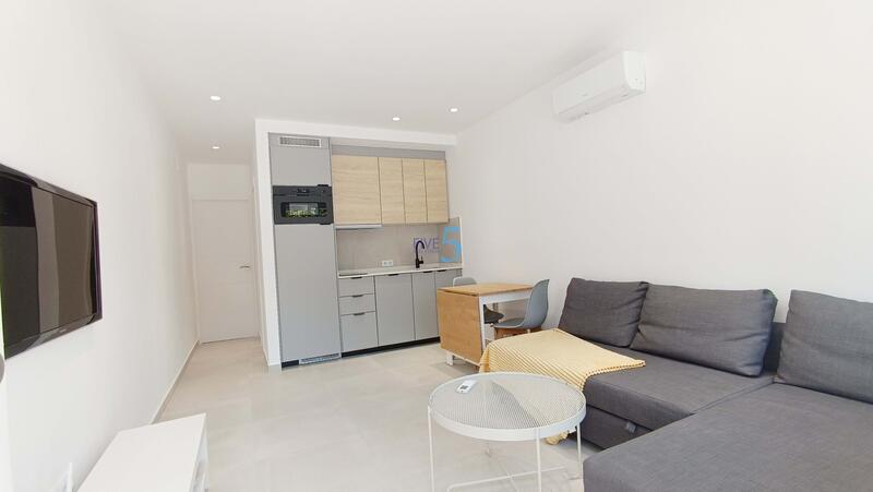 2 bedroom Townhouse for sale