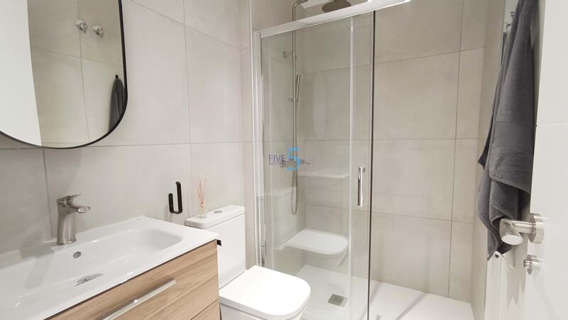 2 bedroom Townhouse for sale