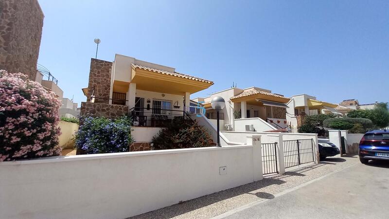 Villa zu verkaufen in Guardamar del Segura, Alicante