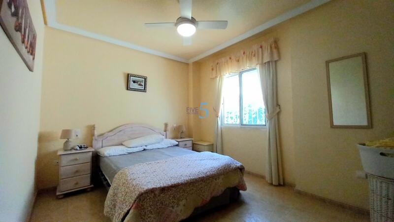 5 Schlafzimmer Villa zu verkaufen