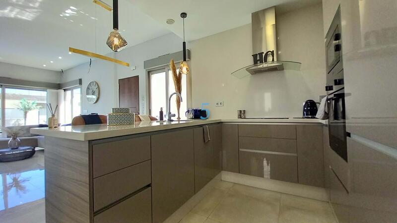 3 Schlafzimmer Villa zu verkaufen