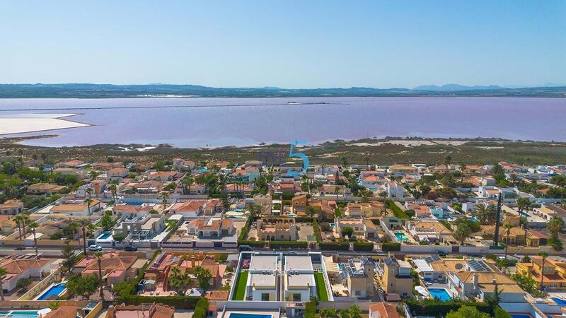 3 Cuarto Villa en venta