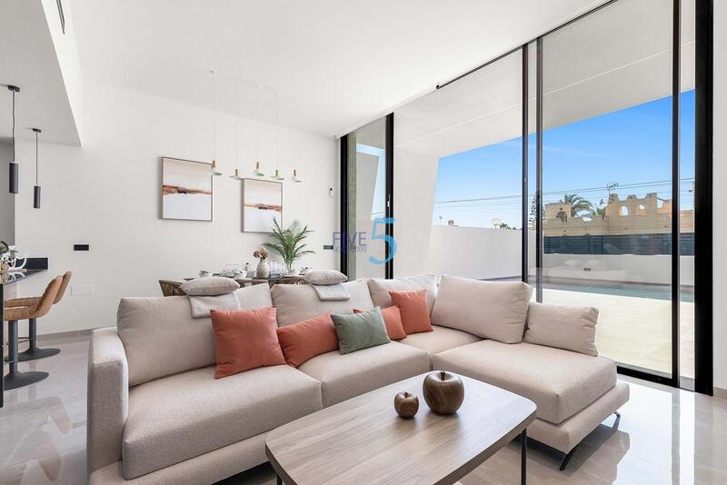 3 Cuarto Villa en venta