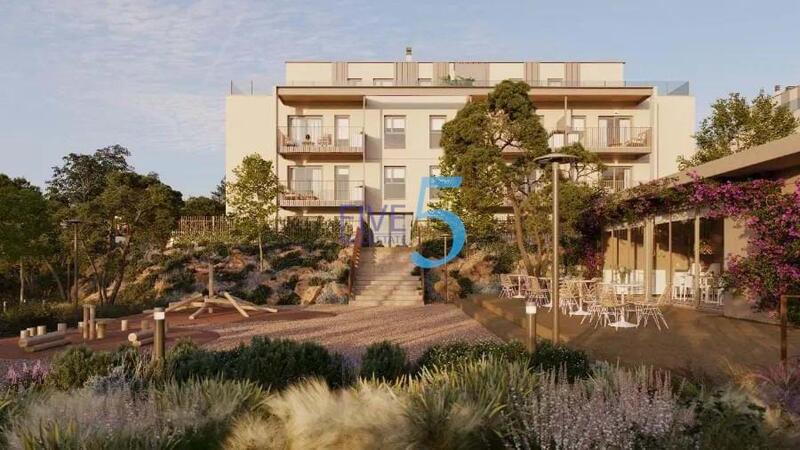 4 bedroom Apartment for sale