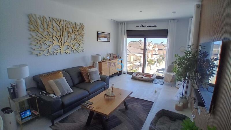 2 slaapkamer Appartement Te koop