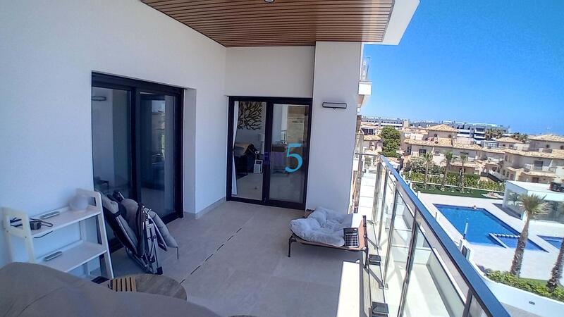 2 slaapkamer Appartement Te koop