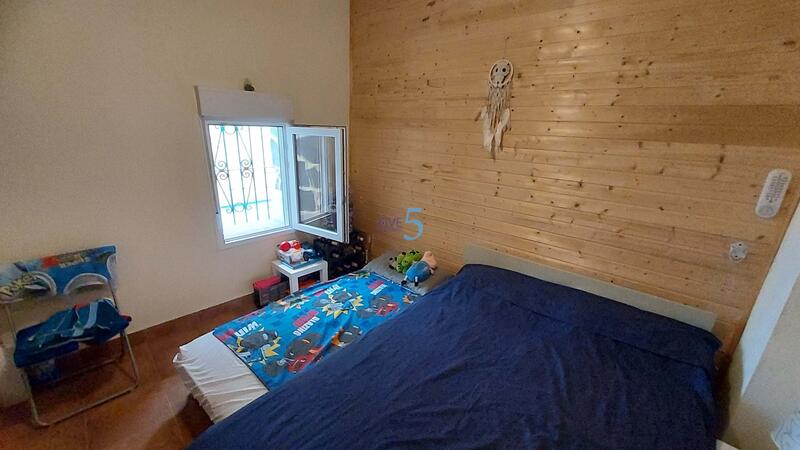 3 Schlafzimmer Stadthaus zu verkaufen