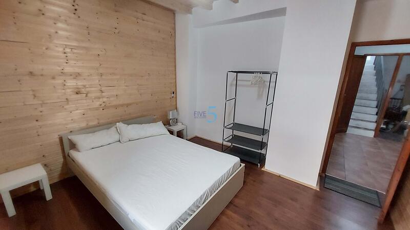 3 Schlafzimmer Stadthaus zu verkaufen