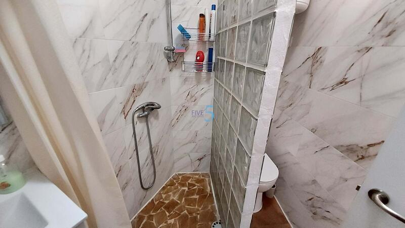 3 Schlafzimmer Stadthaus zu verkaufen