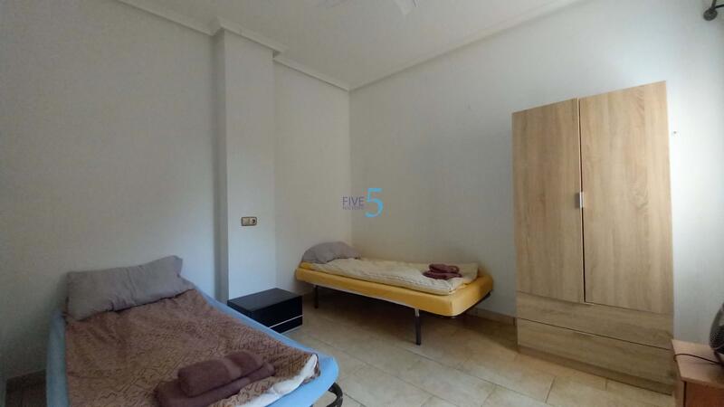 5 bedroom Villa for sale
