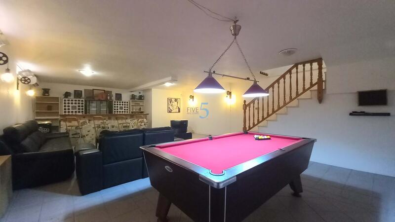 5 bedroom Villa for sale