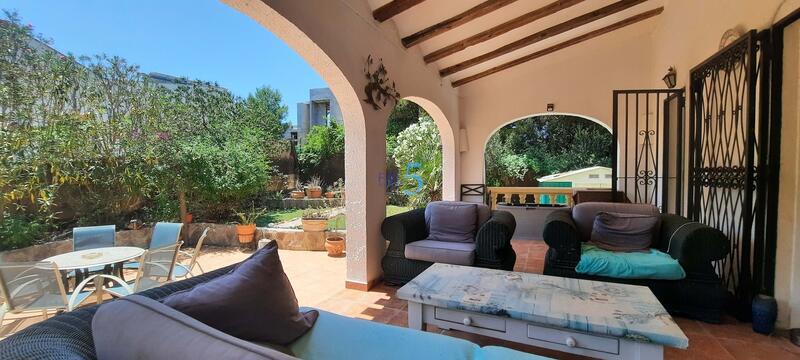 5 Cuarto Villa en venta