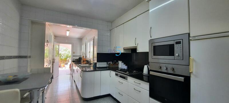 5 Cuarto Villa en venta