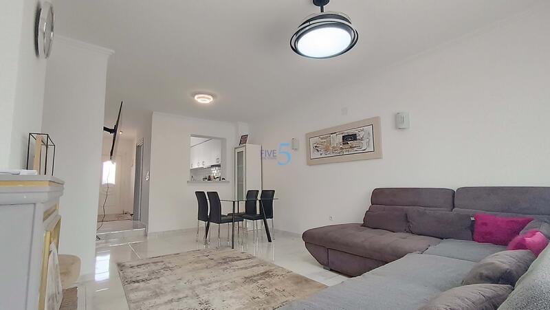 3 sovrum Radhus till salu