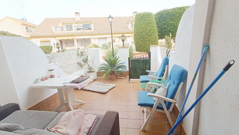 2 Cuarto Adosado en venta