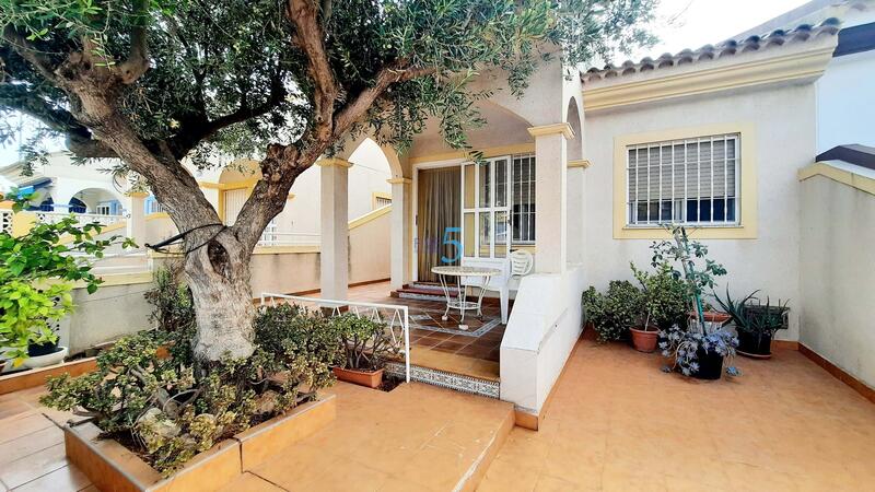 Byhus til salg i Los Alcazares, Murcia
