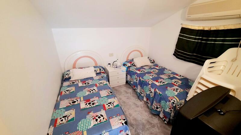 4 Schlafzimmer Stadthaus zu verkaufen