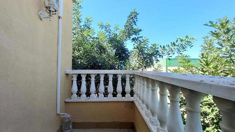 3 bedroom Townhouse for sale