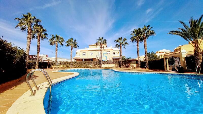 3 bedroom Townhouse for sale