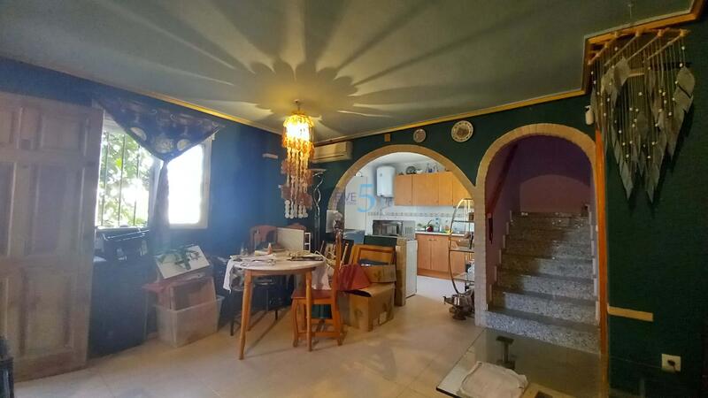 3 bedroom Townhouse for sale