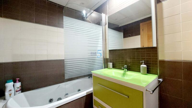 3 slaapkamer Appartement Te koop