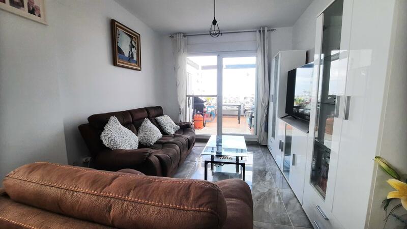 2 slaapkamer Appartement Te koop