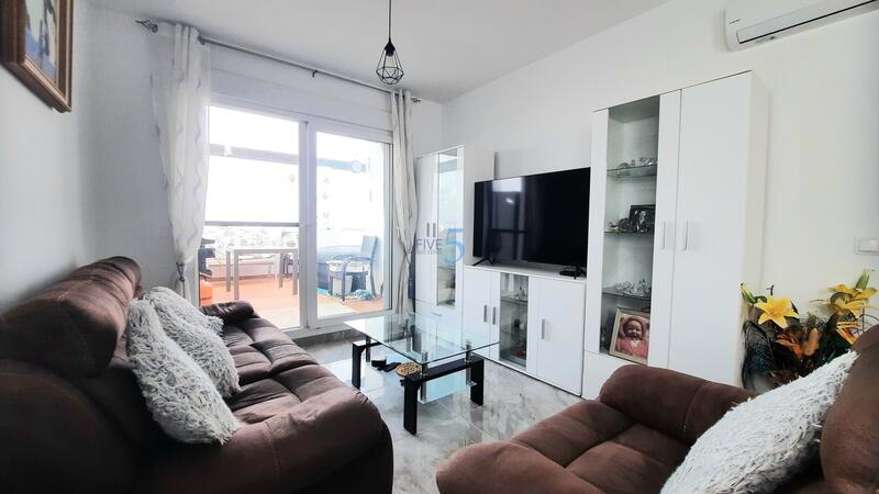 2 slaapkamer Appartement Te koop