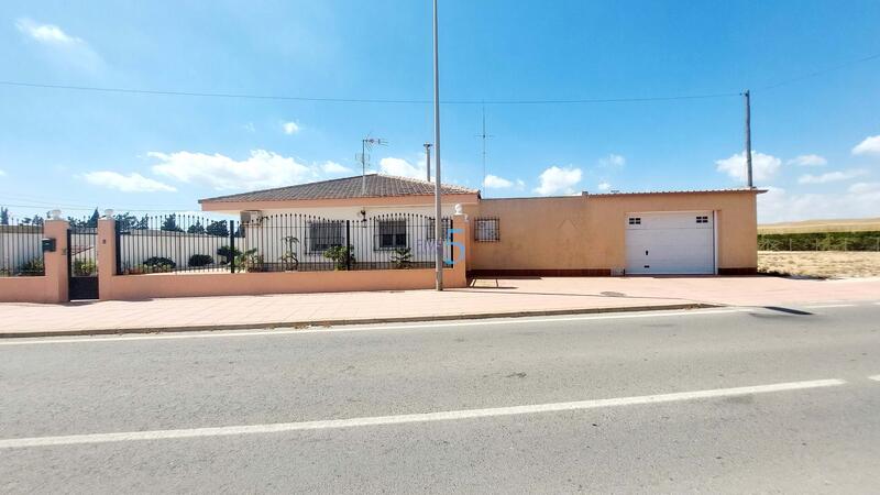 Landsted til salg i San Javier, Murcia