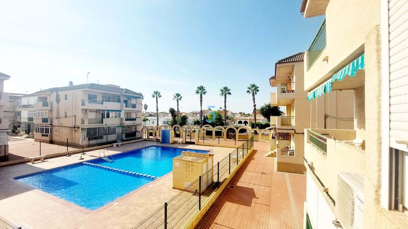 Lejlighed til salg i Los Alcazares, Murcia