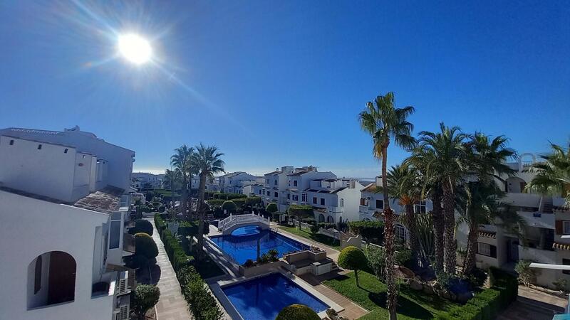 2 bedroom Apartment for sale