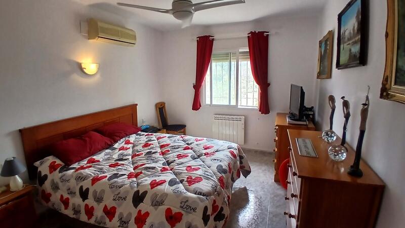 2 bedroom Villa for sale