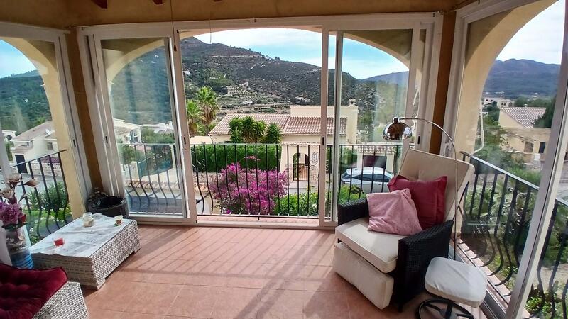 2 bedroom Villa for sale