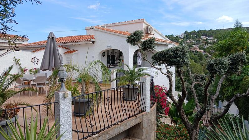 4 Cuarto Villa en venta