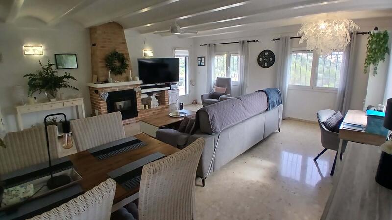 4 Cuarto Villa en venta