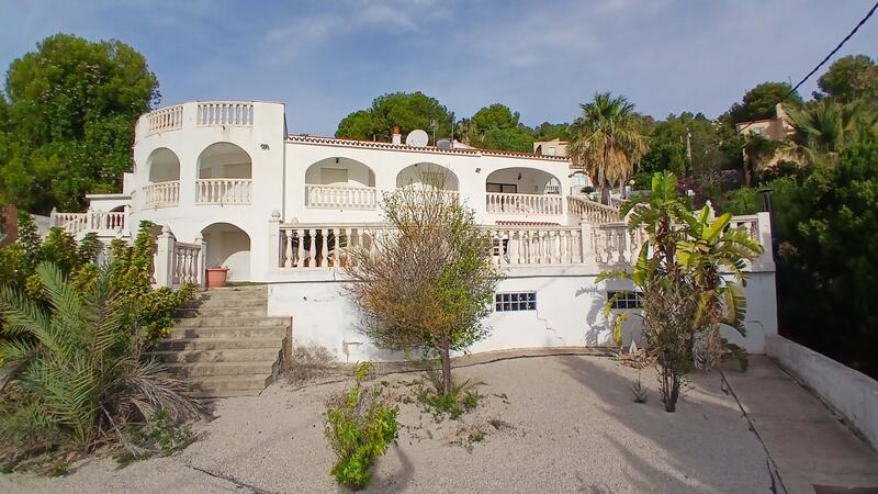 Villa till salu i La Oliva, Cádiz