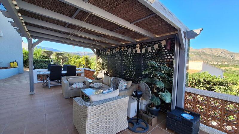 3 Cuarto Villa en venta
