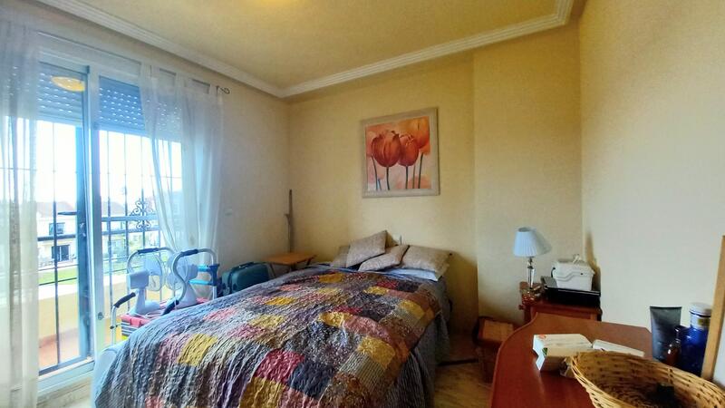 4 Cuarto Adosado en venta