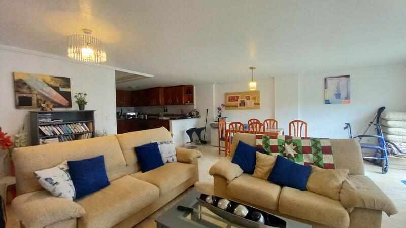 4 Cuarto Adosado en venta