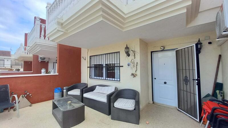 4 Cuarto Adosado en venta