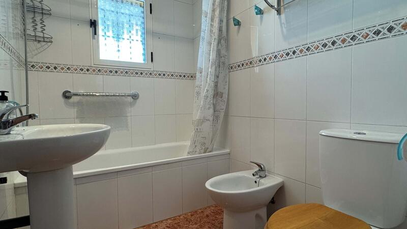 3 Cuarto Adosado en venta