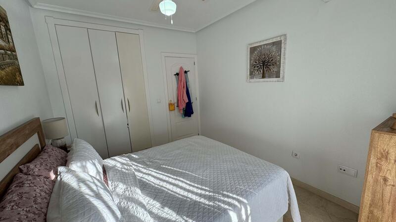 2 soveværelse Byhus til salg