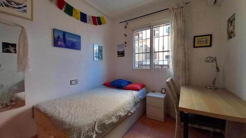 3 Schlafzimmer Stadthaus zu verkaufen