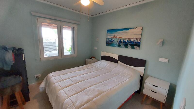 2 Schlafzimmer Duplex zu verkaufen