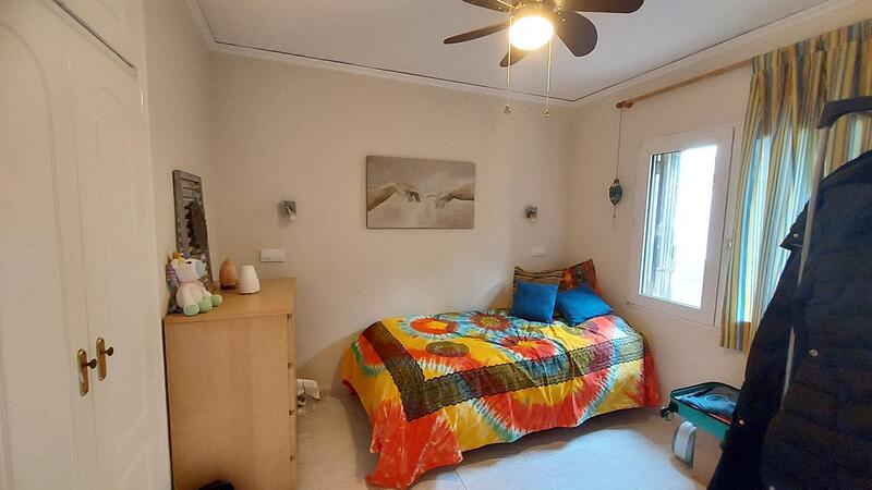 2 Schlafzimmer Duplex zu verkaufen